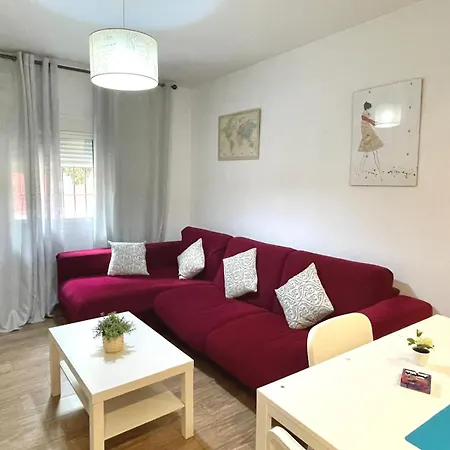 Triana Roomable Lägenhet Sevilla