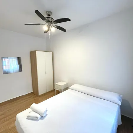Lägenhet Triana Roomable